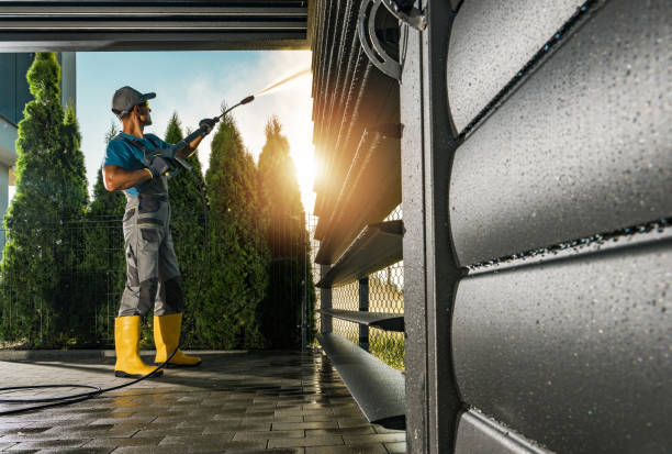 Best Sidewalk and Walkway Pressure Cleaning in Lake Mills, WI